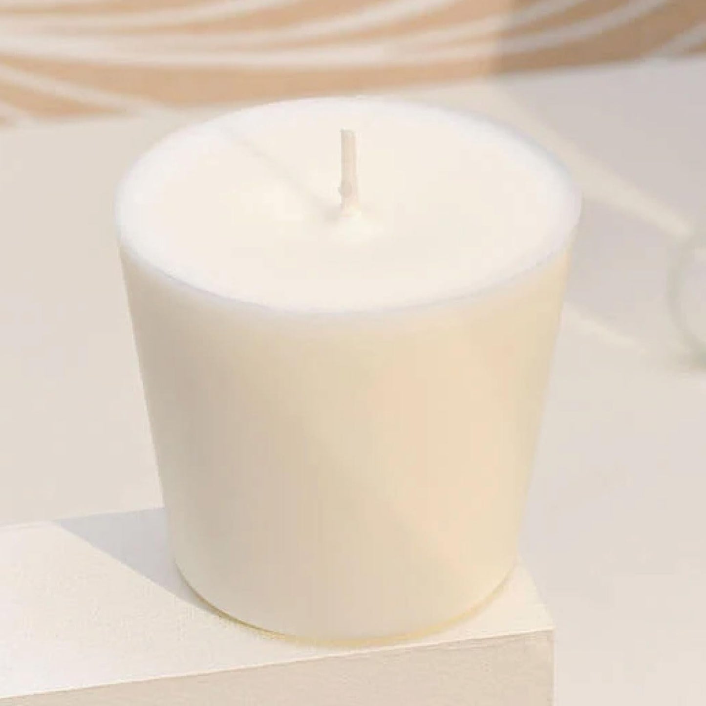 Bougies La Francaise - French-Made Scented Candle Refill - Made in France, 200g, 40-Hour Burn Time - 2.97 x 3.27 x 3.38 inches (The Fields)