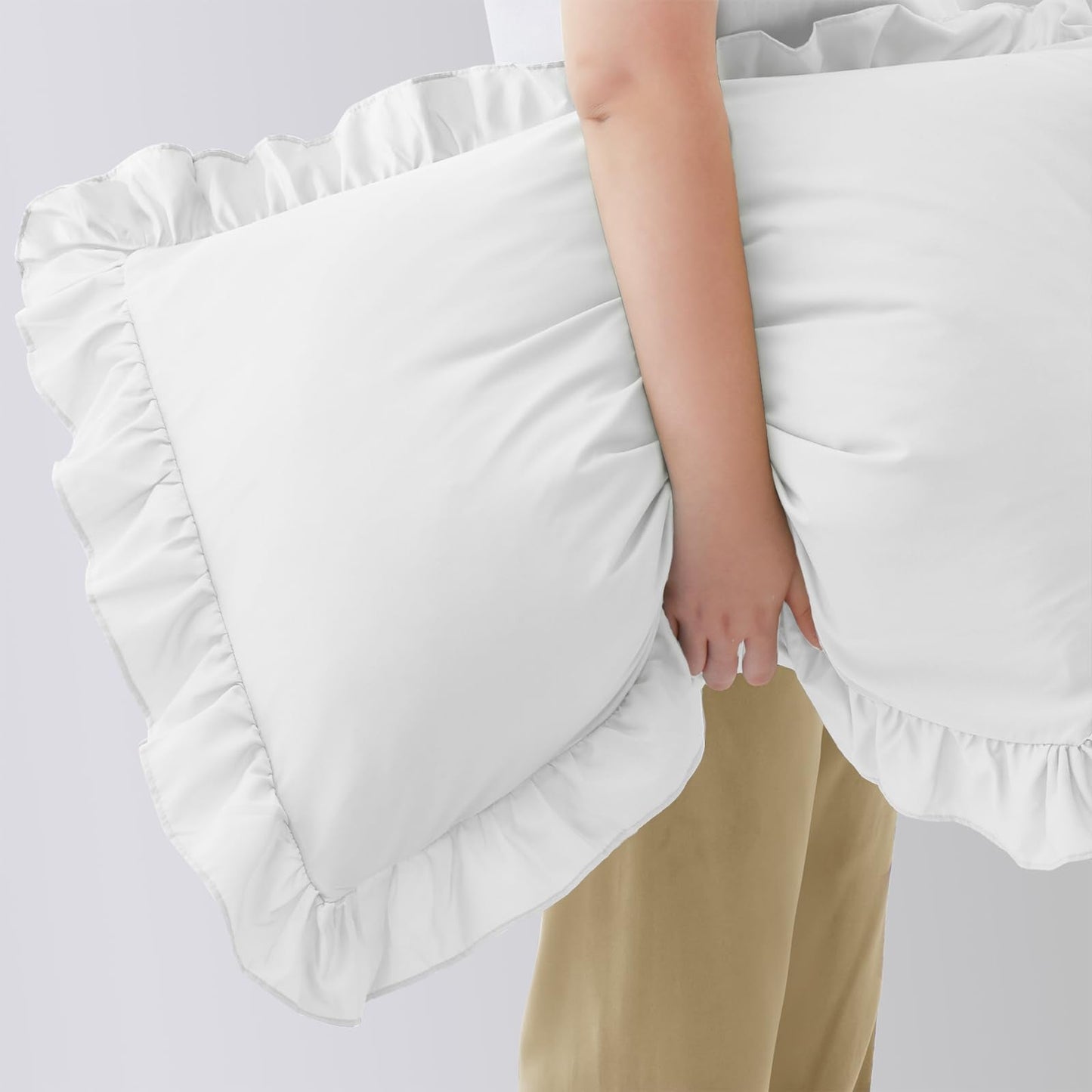 Cobedzy Ruffled Pillow Cases Set of 2, White Standard Pillow Shams Brushed Microfiber Edge Ruffled Soft Pillow Cover with Envelope Closure for Bedding Decor (20"x26")