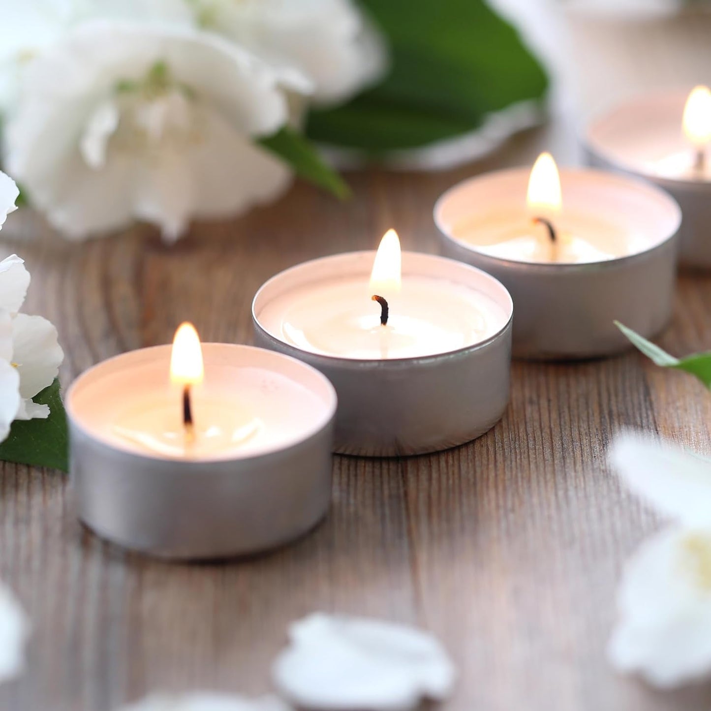 Pomp Glow 8 Hour Tealights (100 Pack) | White Unscented Decorative Tea Light Candles that Will Light Up Your Home, Wedding, Dinner & Any Special Occasion | Long Lasting, Smokeless, Mess Free Candles