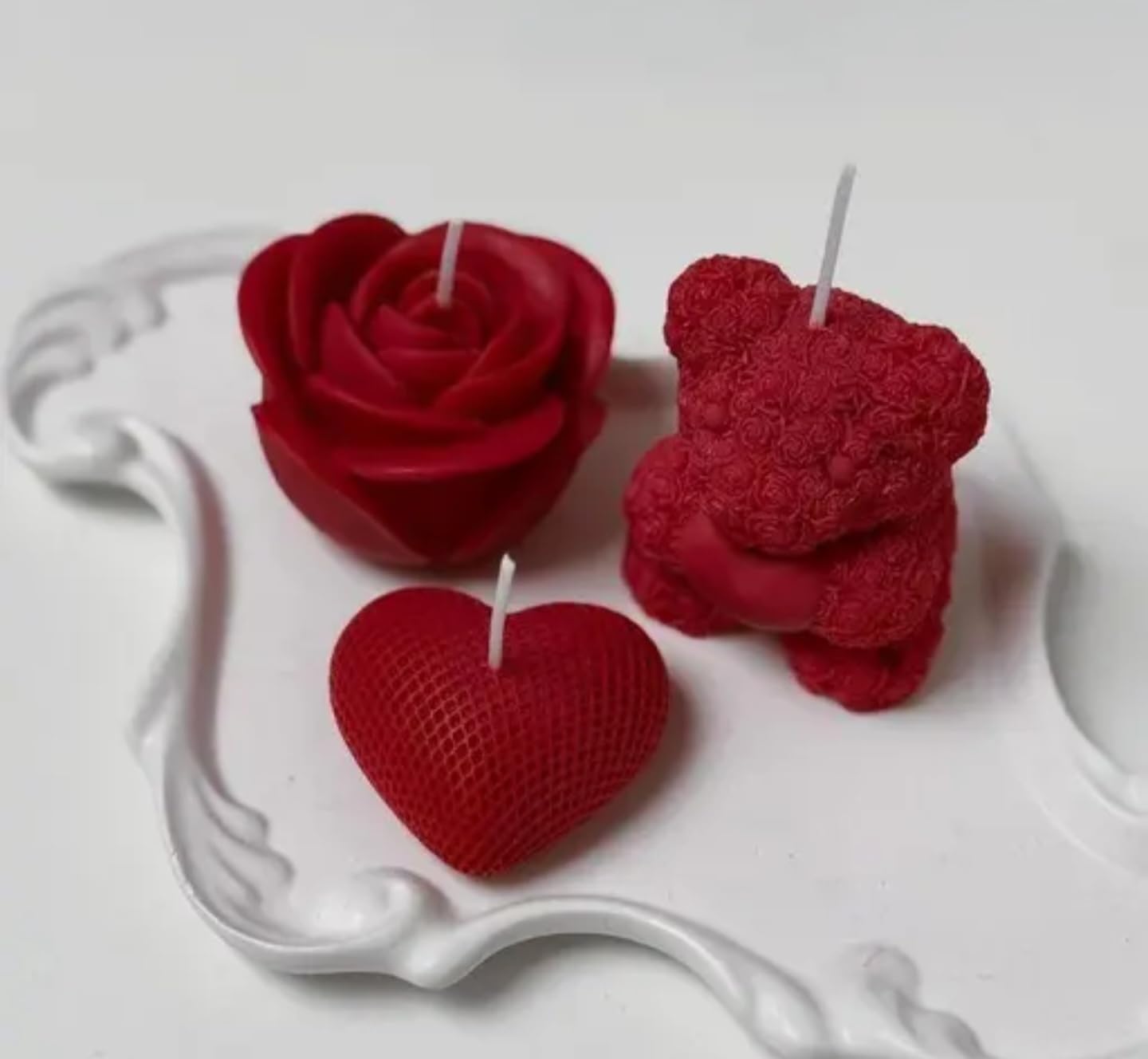 Decorative Red Valentine Candles Set, Rose and Heart Shapes, 3-Piece