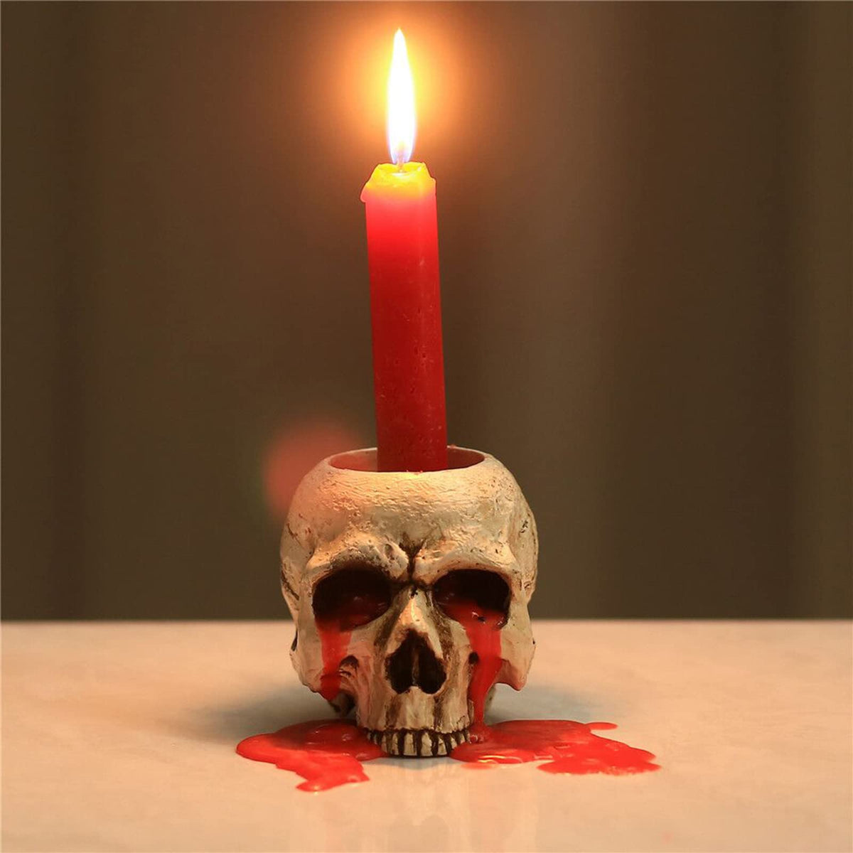 VICDUEKG Skull Candle Holder Skeleton Candlestick Holders Spooky Tealight Cup Gothic Decor Resin Candlestick Crafts for Halloween Christmas Home Party Graveyard Outdoor Bar Decoration, White, 1 Pieces