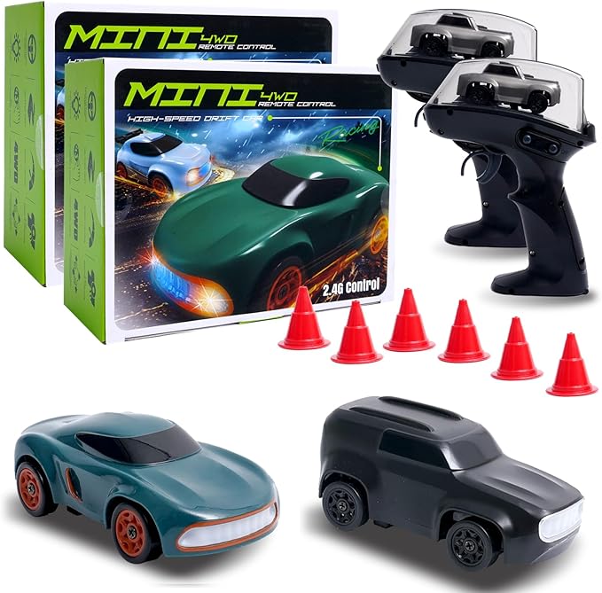 Mini RC Car 1:64 Scale Supercar Toy Car & Remote Control Integrated Design 26km/h High Speed Fun MINI RC Vehicle. (Green+Black)