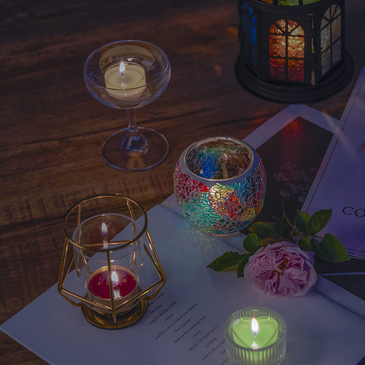 CandMak Tea Light Candle Cups, 50pcs Clear Polycarbonate Plastic Empty TeaLight Mold Tin Container with 50pcs TeaLight Candle Wicks (Heart)