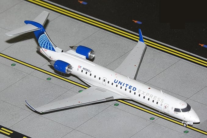 GeminiJets G2UAL1405 United Express CRJ-550 N506GJ Scale 1:200
