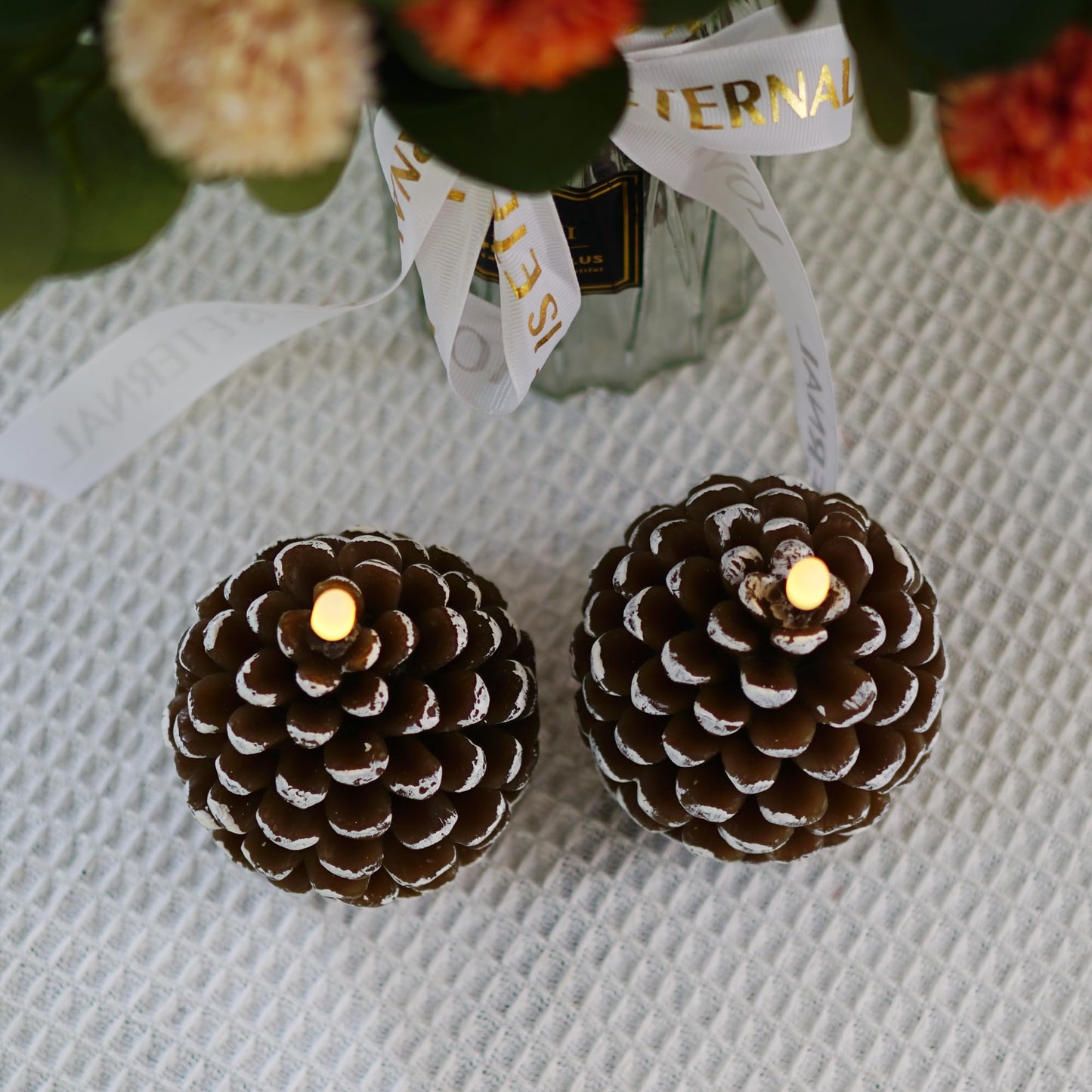 VOELIGT Set of 2Pcs Pinecone Flameless Candles Brown White Christmas Gift Home Decoration Candle Light