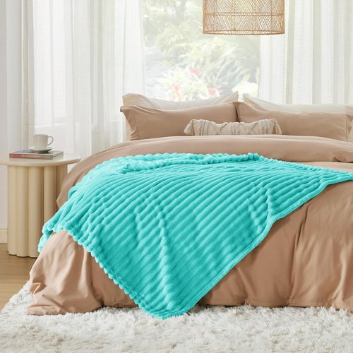 Bedsure GentleSoft Fleece Blanket - Cozy Blue Fog Throw for Couch, Perfect 50x60 Inches Size