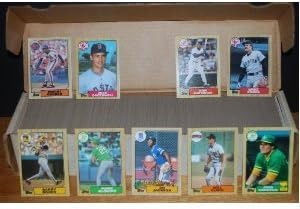 Topps 1987 Baseball Card Set Contains One Complete Set
