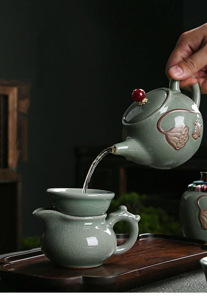 Porcelain Chinese Gongfu Tea Set | Ge Kiln Ceramics Tea maker and Infuser,Portable All in One Gift Bag for Travel,Home,Gifting,Outdoor and Office (哥窑陶瓷功夫茶具11件套装)
