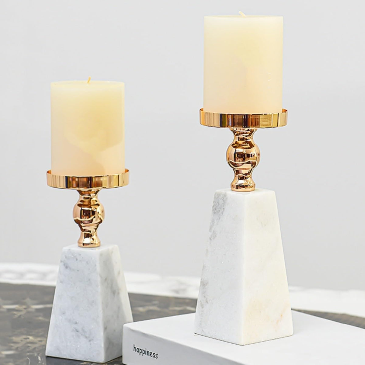 YUHUAWF Candle Holderss Marble Hardware Candle Holder Light Luxury High-end Aromatherapy Candle Holder Decorative Ornaments Decorative Candlestick(Black,Small)