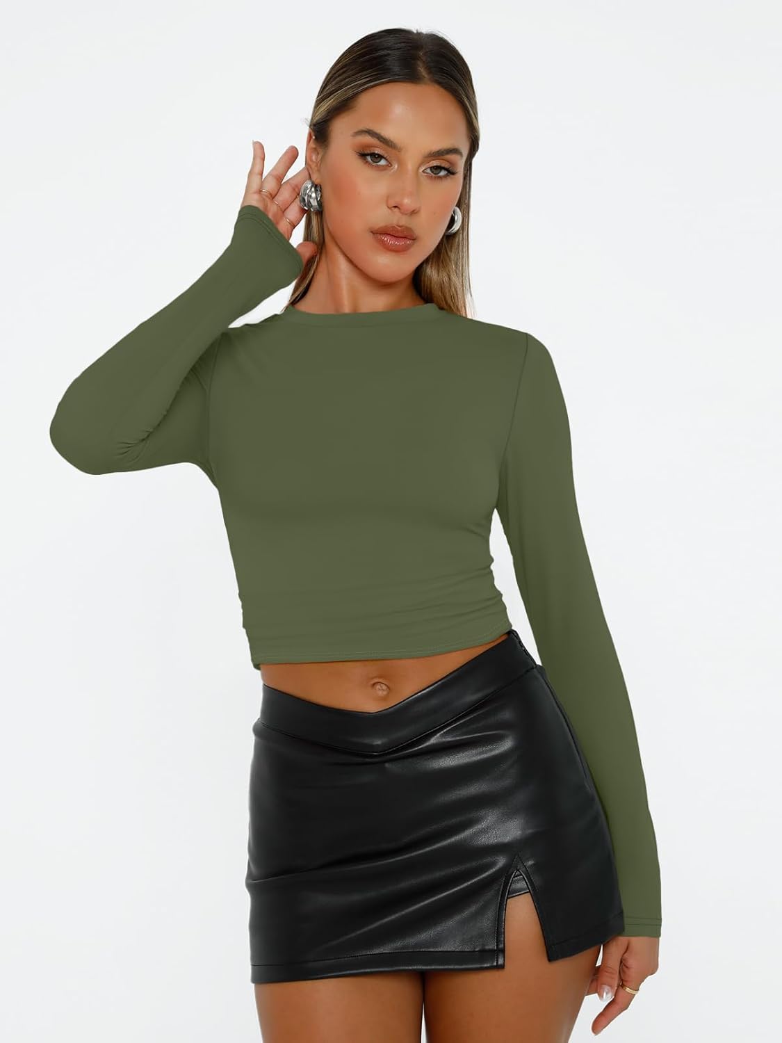 AUTOMET Womens Long Sleeve Shirts Basic Compression Going Out Crop Tops Fall Fashion Y2K Clothes 2025