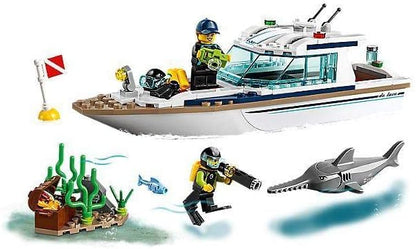 LEGO City Great Vehicles Diving Yacht 60221 Building Kit (148 Pieces)