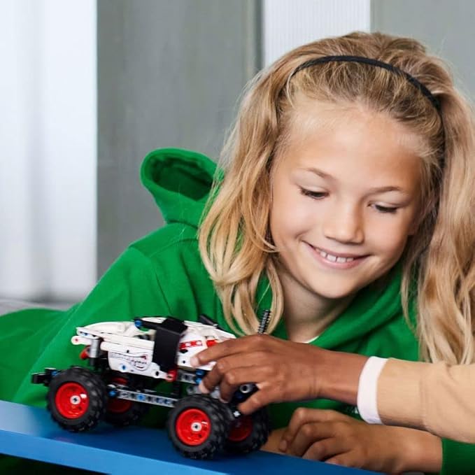 LEGO Technic Monster Jam(TM) Monster Mat (TM) Dalmatian 42150 Toy Blocks Present Vehicles For Boys 7 Years and Up