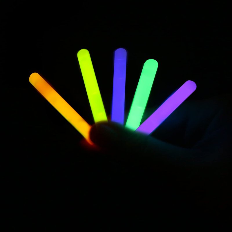 LOMIMOS 100 Easter Mini Glow Sticks(2"),5 Colors Small Toys,Party Favors,for Kids,Easter Egg Basket,Christmas,Halloween