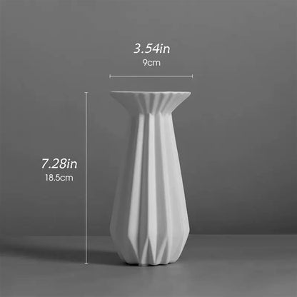 Decorative Candlestick Table Center Decoration White Candlestick Household Romantic Candlestick Ceramic Ornaments Candlestick