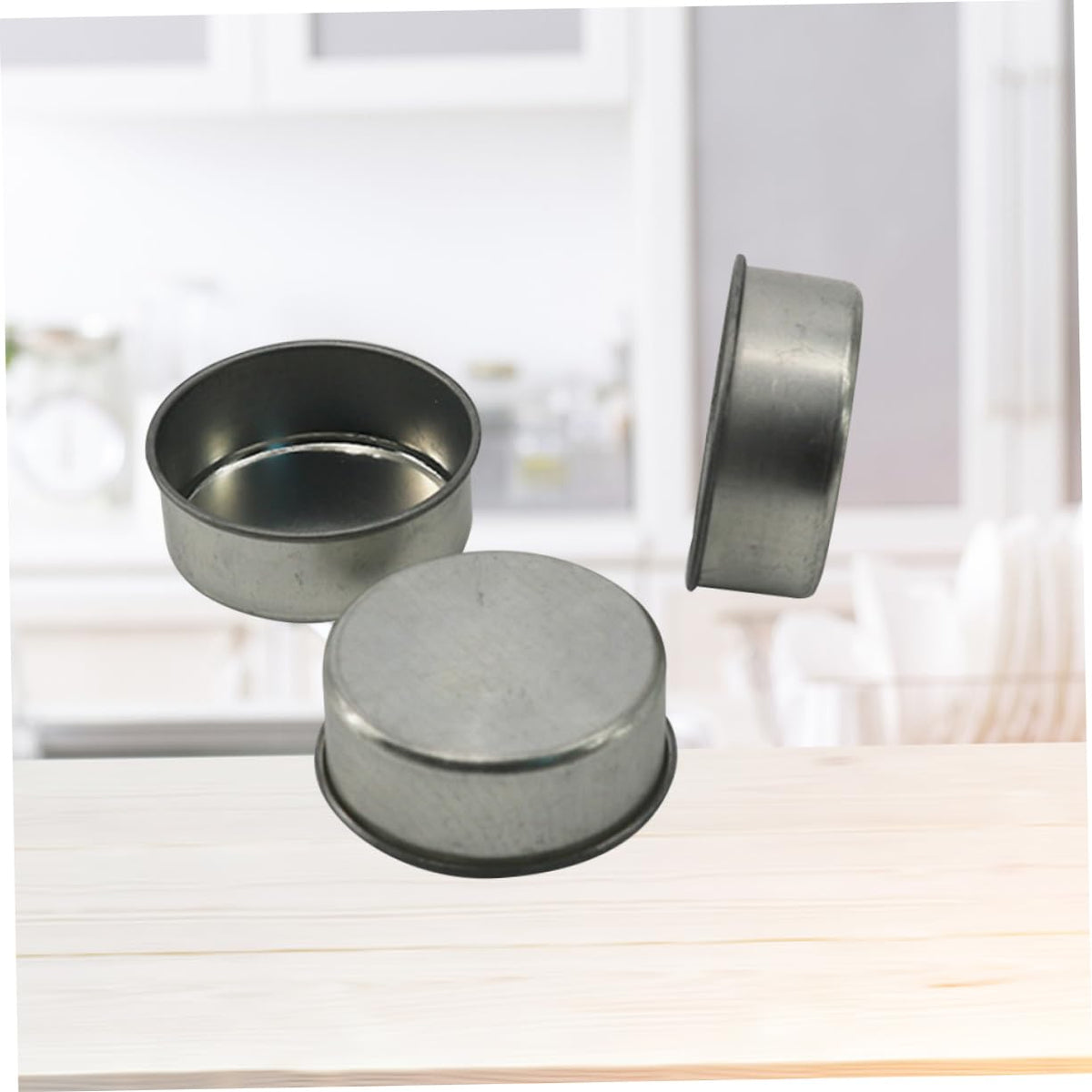 TEHAUX 10pcs DIY Iron Candlestick Tealight Tins Candle Making Jars Storage Tins for Cosmetics Elegant Practical