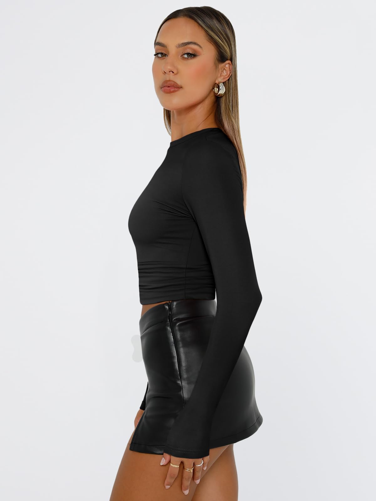 Trendy Queen Womens Long Sleeve Shirts Basic Crop Tops Tight Slim Fit Cute Teen Girls Fall Winter Y2k Clothes Black M
