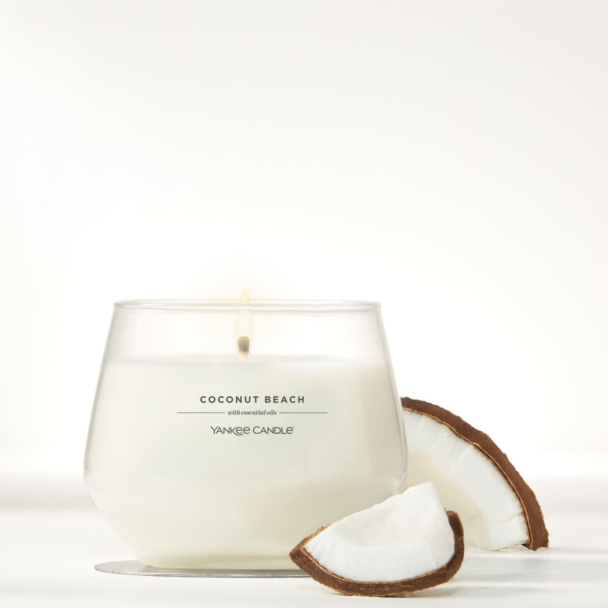 Yankee Candle Studio Scented Candle with up to 50 Hour Burn Time, Premium Plant Wax Blend for Consistent Burn, 10 oz Jar Candle with Room Filling Fragrance, Coconut Beach (Pack of 1)