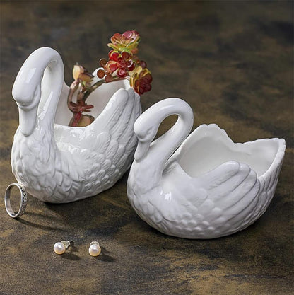 XESAGSNV White Ceramic, Swan Flowerpot, Succulent Flowerpot, Medium Temperature Porcelain, Can be Used as Candle Holder (1, Large)