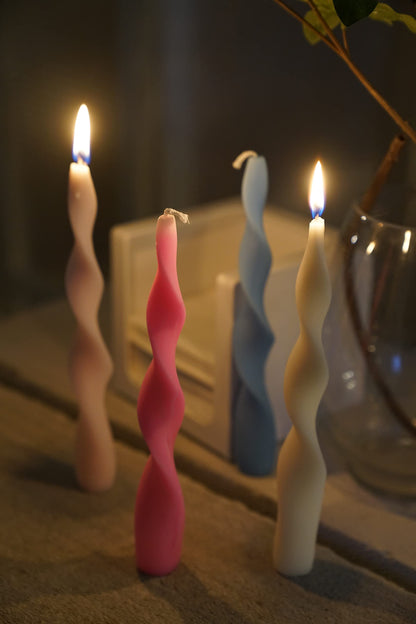 8.3 Inch Spiral Taper Candles Dripless Twisted Taper Candle Handmade from Vegan Soy Wax for Holiday Wedding Party Home Dinner Decoration Party and Any Occasion,Set of 2(Bulewhite)