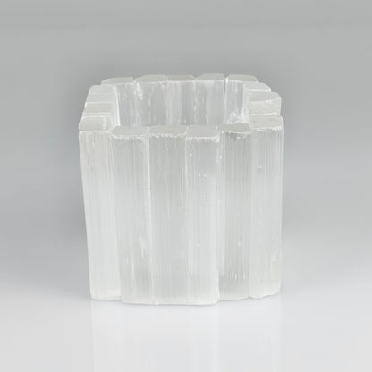 Selenite Candle Holder Natural Tealight Holder for Aromatherapy Meditation Tranquility & Energy Balance Square Healing Crystal Lamp Crystal for Healing Stone Handmade & Reusable