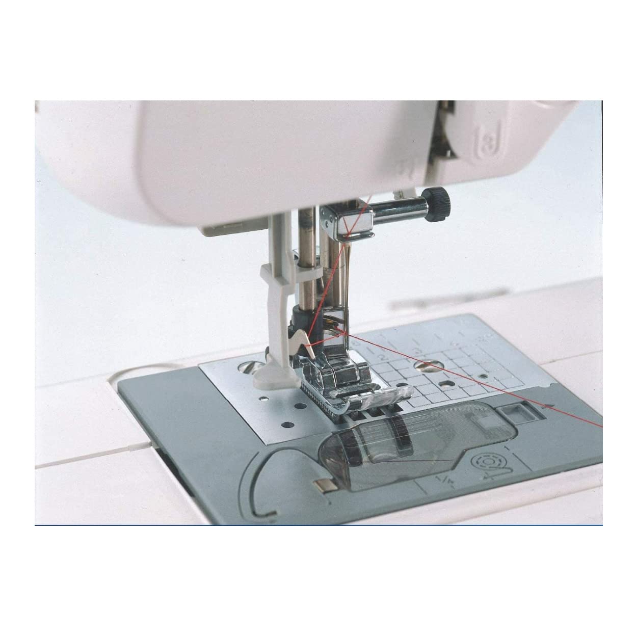Brother CS7000i Sewing and Quilting Machine, 70 Built-in Stitches, 2.0" LCD Display, Wide Table, 10 Included Feet