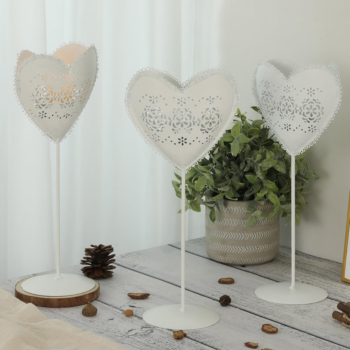 Metal Heart Shaped Candle Holder - White Heart Candlestick Candle Organizer - Iron Candlestick Lantern for Wedding Party Valentine Day Candlelight Dinner Tabletop Decoration - 2PCS
