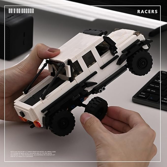 PB8811 1:32 G-630 Off-Road Vehicles Buliding Blocks Set 581 Pieces MOC Racing Car Kit with Display Container Clamping Blocks Car Gift for Adults