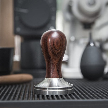 USEAMIE Coffee Tamper Espresso Press with Tamper Mat 304 Stainless Steel Flat Base Wooden Handle for Coffee Grounds Barista Espresso Machines Accessory (51MM)
