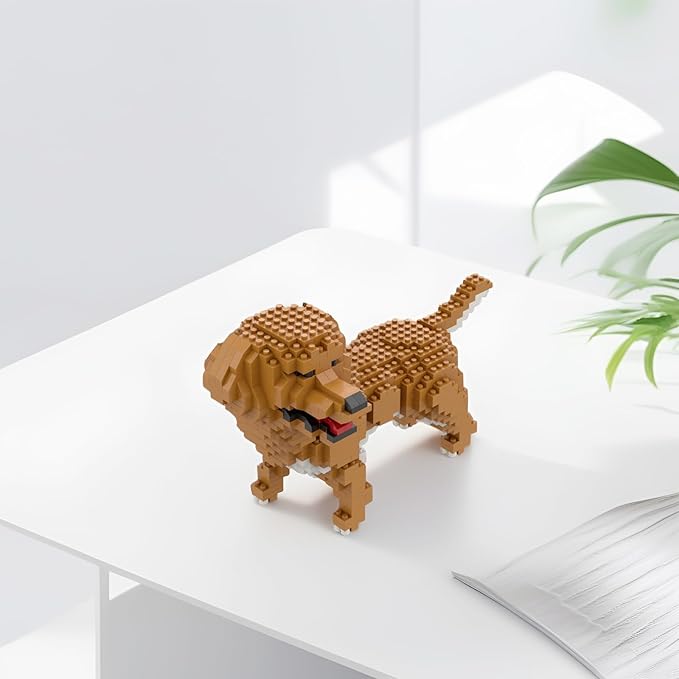 Larcele Micro Building Blocks Animal Set DIY Mini 3D Building Toy Bricks824 Pieces KLJM-05(Golden Retriever)