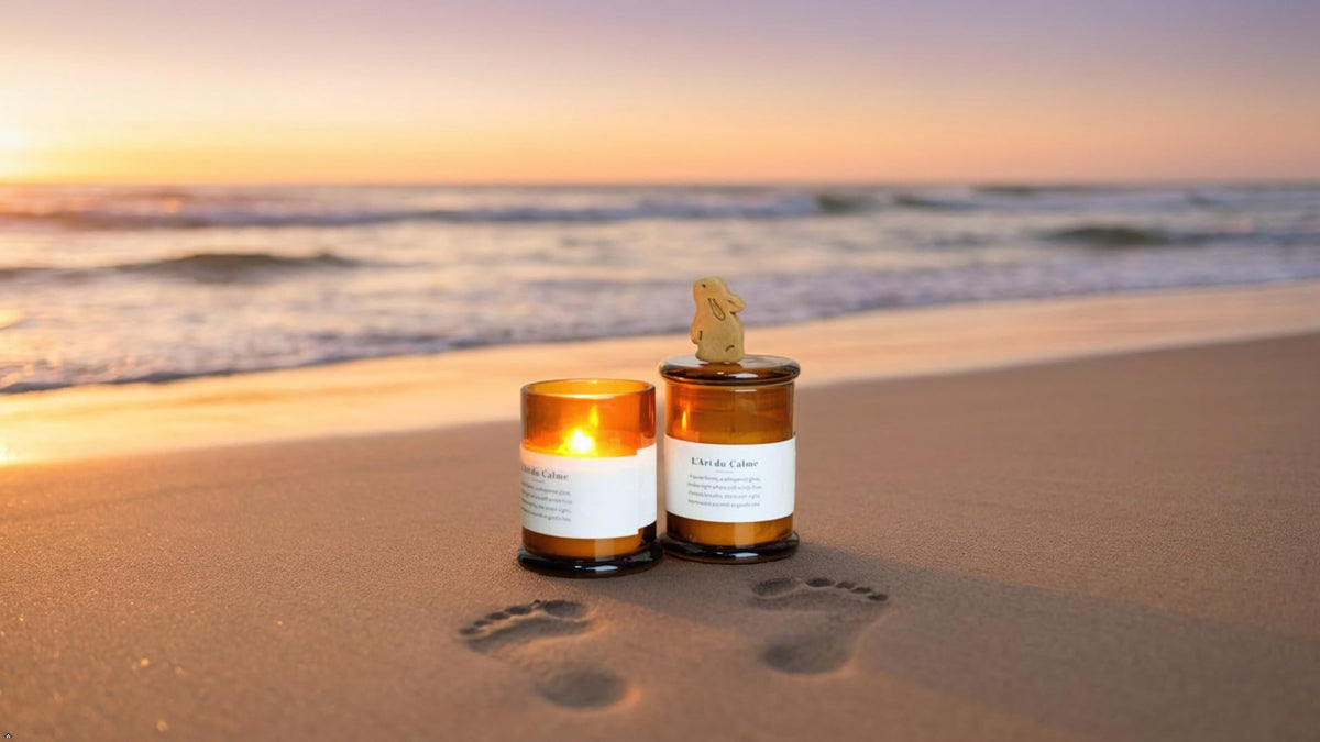 Royal Home Luxury Scented Candle with Wooden Wick in Artistic Glass Jar, Valued Botanic Scented Ornament, Natural Botanical Fragrance, Ocean Retreat Scent with Sea Salt, Coconut, and White Jasmine