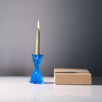 ICNBUYS Twizzle Twist Candle Holder, Decorative Candle Holder for Table Display, Romantic Decoration, Unique Home Décor Aesthetic, Housewarming Gift, Candle Stand Height 5.7 inches Blue - Resin