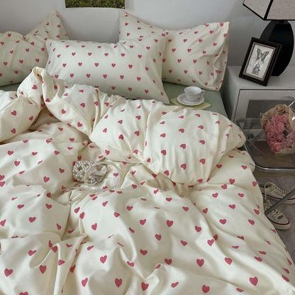 Nayoroom Heart Duvet Cover Queen Size Kawaii Pink Heart Printed on Cream White Bedding Set 3Pcs Kids Girls Cute Heart-Shaped Pattern Comforter Cover with Zipper Closure Soft Breathable Microfiber