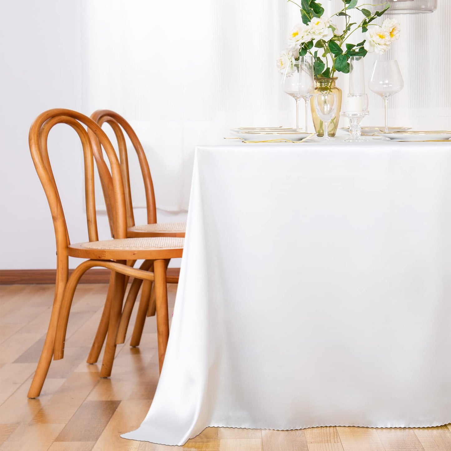 Horbaunal 2 Pack White Satin Tablecloth 60 x 102 Inches Rectangle Satin Table Cover Bright Silk Table Cloth Smooth Table Decoration for Wedding Party Banquet