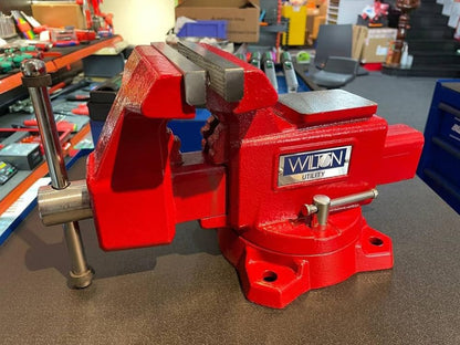 Wilton Utility Bench Vise, 5-1/2" Jaw Width, 5" Jaw Opening, 3-1/4" Throat (Model 675U)