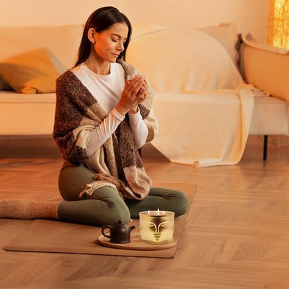 3 Wicks 20oz Apple&Cinnamon Scented Candle in Gold Buddha Pattern Heavy Ceramic Pot, Large Natural Soy Wax Aromatherapy Candle Set for Spa Yoga Meditation Home Dinner Table Decor