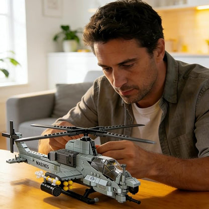 AH-1Z Viper Attack Helicopter Building Block Set (597 Pieces) - Compatible with Lego Plane Set Military Aircraft Model Kit Gifts for Adults