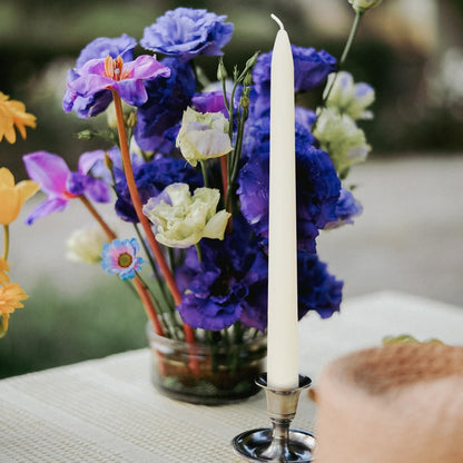AGLARY 10 Pack White Pure Beeswax Taper Candles 8-Inch, Unscented with Cotton Wicks - Air Purifying, Recyclable Paper Box.