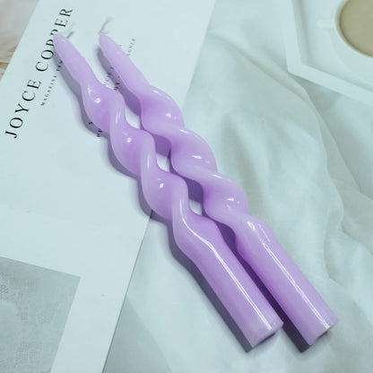 Gedengni Spiral Taper Candles Twisted Candlesticks -10 inches Lavender Candle Sticks Long Tapered Candle Purple Twist Candlestick for Home Dinner Wedding Women Gifts, 2pcs (1D-Light Purple)