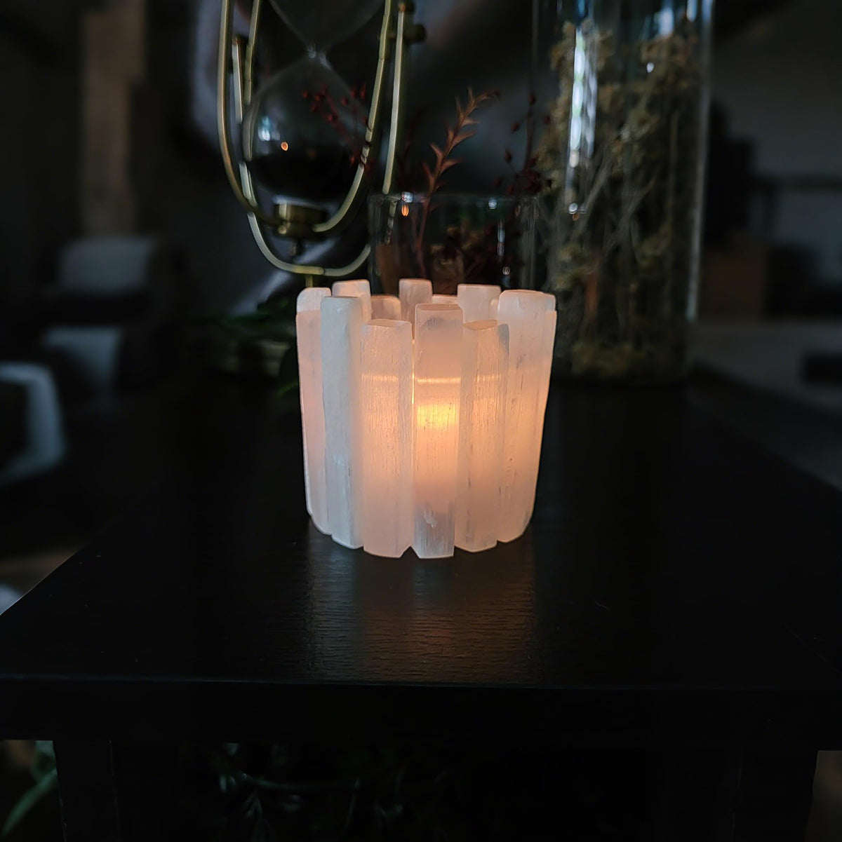 Selenite Tea Light Holder, Natural Selenite Crystal Candle Holders with Different Shapes, for Home Decor, Meditation, Yoga, Reiki, Gifts (Round Irregular Cup)