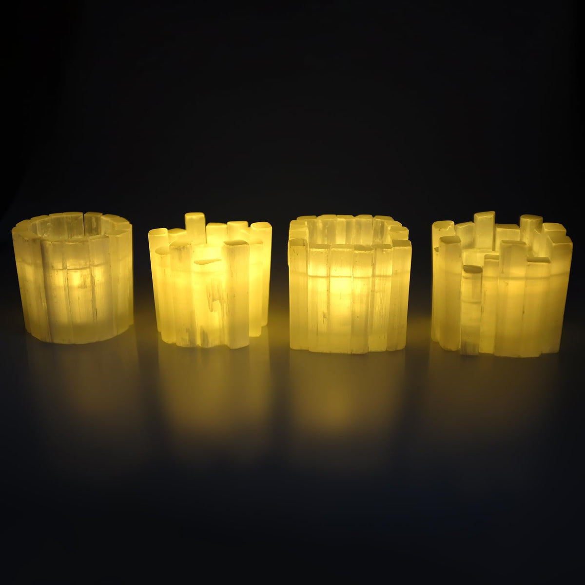 Selenite Candle Holder - Healing Crystal Tealight Holder for Meditation Tranquility & Energy Balance - Square Irregular Selenite Lamp Crystal for Healing Stone