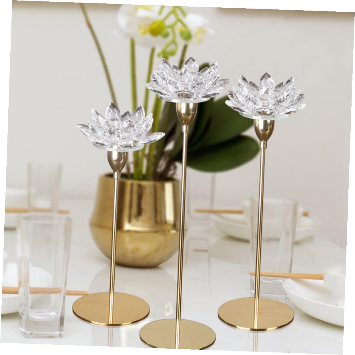 FOMIYES Metal Candlestick Holder Crystal Lotus Candleholder Small Size Simple Decorative Candle Stand Wedding Candlelight Dinner Ornament