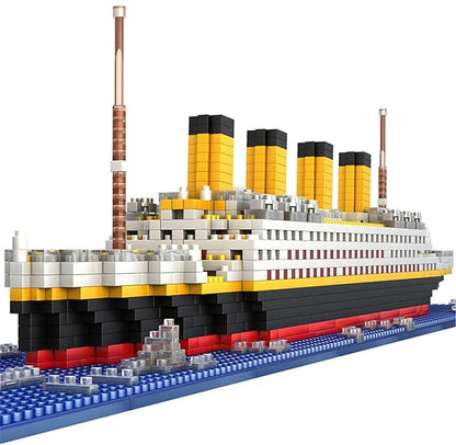 Titanic Ship Model Building Block Set 3D Puzzle Sets DIY Educational Toys Bricks Toy with 1860Pcs Micro Mini Blocks Ideal Gift for Kids and Adults