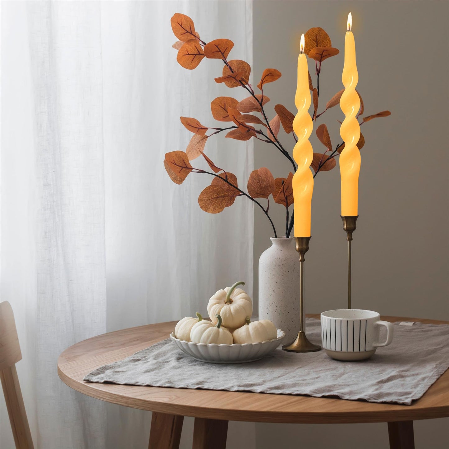 Gedengni Beeswax Taper Candle Spiral Candlesticks,7inch Natural Bees Wax Candles Smokeless Tapered Candle for Home Meditation for Home Meditation Prayer Dinner Decor,2pcs 1D-BEE