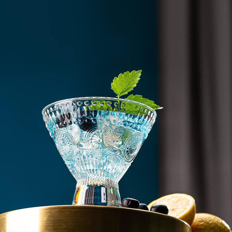 wookgreat Stemless Ribbed Martini Glasses Set of 6, 5oz Crystal Cocktail Glass, Margarita Glasses, Art Deco Coupe Glasses, Heavy Base Bar Glassware for Martini, Cosmopolitan, Gimlet, Dishwasher Safe