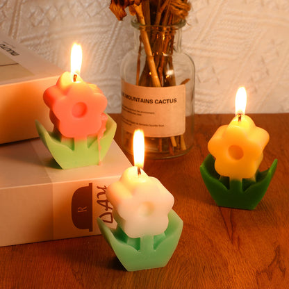 3 Pcs Flower Shaped Scented Candle Set Soy Wax Candle Decor for Table Fireplace Room Aesthetic Cute Gifts for Christmas Women Birthday Anniversary Party Favors(Pink, White, Yellow)