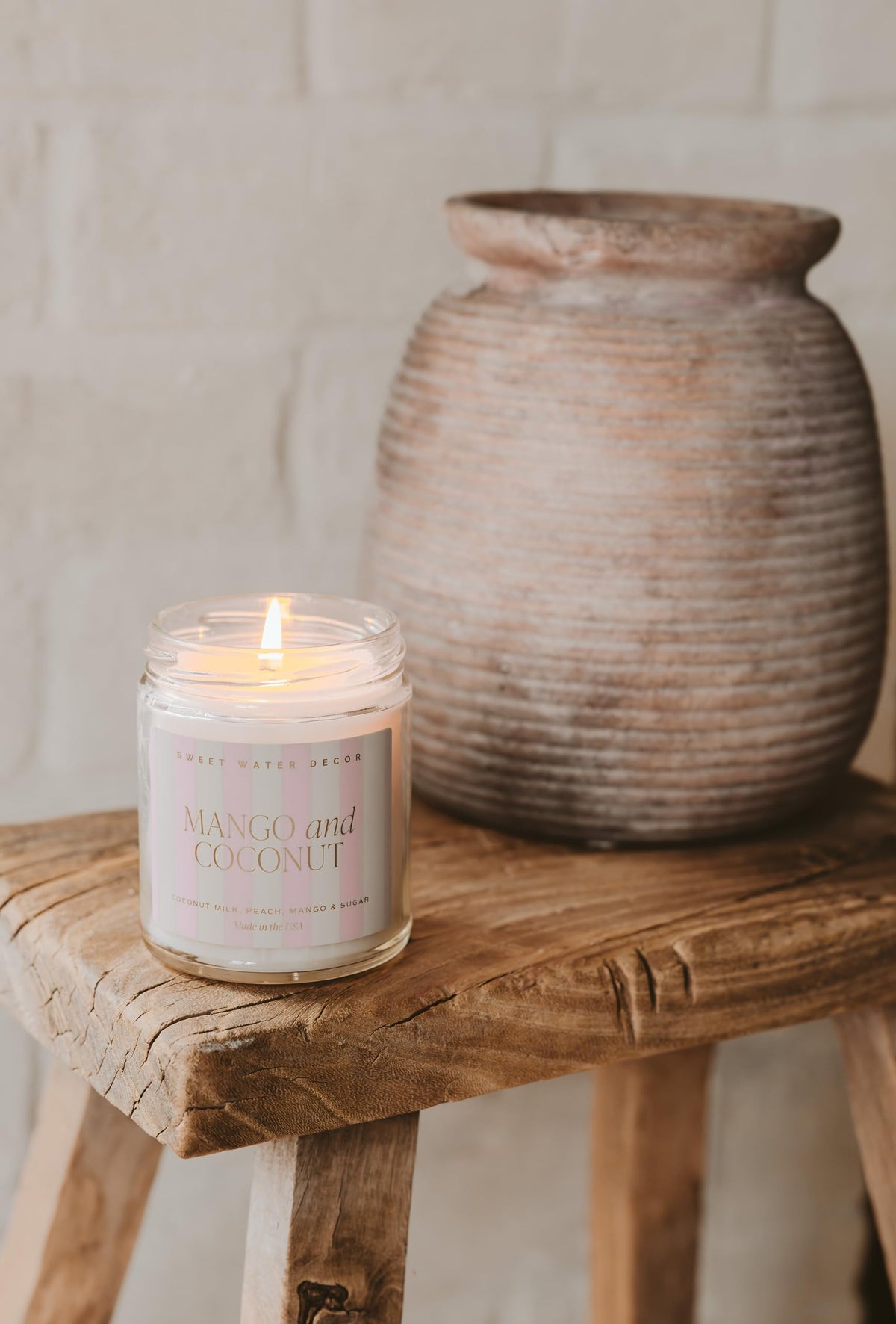 Sweet Water Decor Mango and Coconut Patterned Candle – Soy Candles with Pineapple, Mango, Orange, Peach – 40 Hour Burn – 9oz Clear Glass Jar – Ideal for Valentines Presents or Any Special Occasion