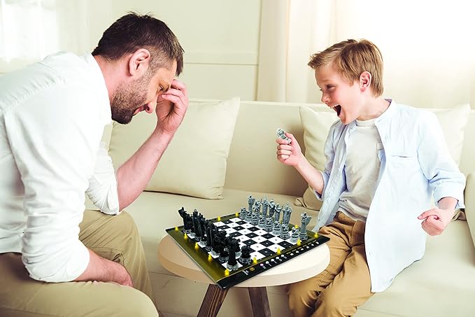 Lexibook Harry Potter® Electronic Chess Game with Tactile Keyboard and Light and Sound Effects 32 Pieces 64 Levels of Difficulty Family Board Game CG3000HP