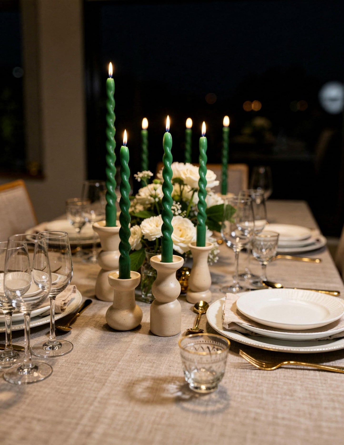 Viyffo Spiral Taper Candles 12 Inch – 4 Pack Dark Green, Dripless, Unscented, Smokeless – 9 Hour Burn – Tall Candlesticks for Wedding, Dinner, Holiday, Party, Home Decor