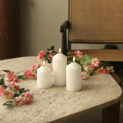 LUSHARBOR Flameless Candles with Remote, 3 Pack Battery Operated Candles Flickering Real Wax LED Fake Pillar Candles with Timer for Wedding Home Party, White