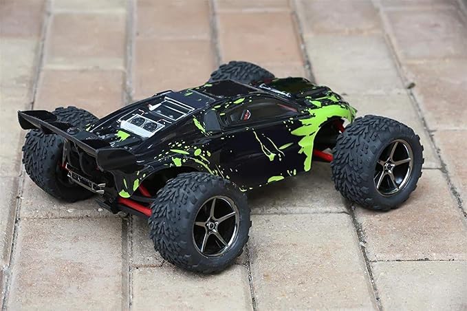 SummitLink Compatible Custom Body Muddy Green Over Black Replacement for 1/16 Scale RC Car or Truck (Truck not Included) ERMN-BG-02